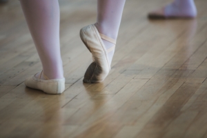 ballet-toe-stretch-warm-up